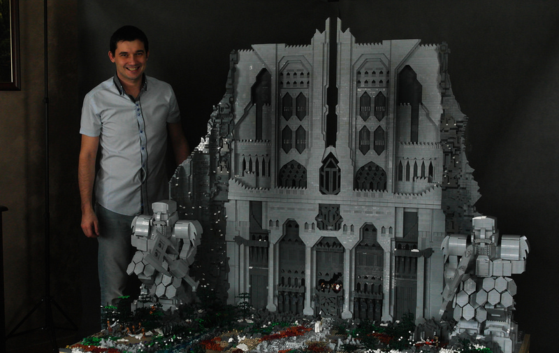 Illustration for article titled This Incredible Lego Recreation Of Erebor Is Over Five Feet Tall